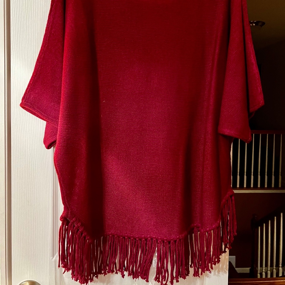 Ladies Sweater - Picture 2 of 8